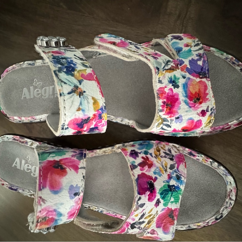 Alegria Women’s Floral Pink Multi Sandals size 37, 7.5